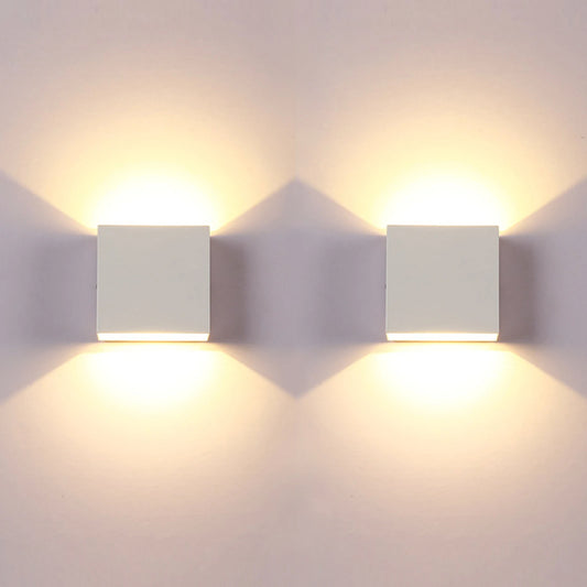 Funda Wall Light